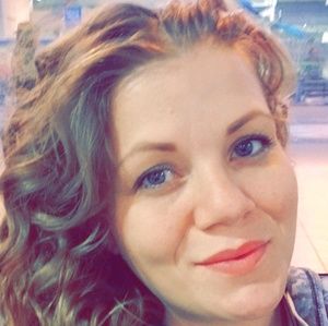 Meet your Posher, Sabrina